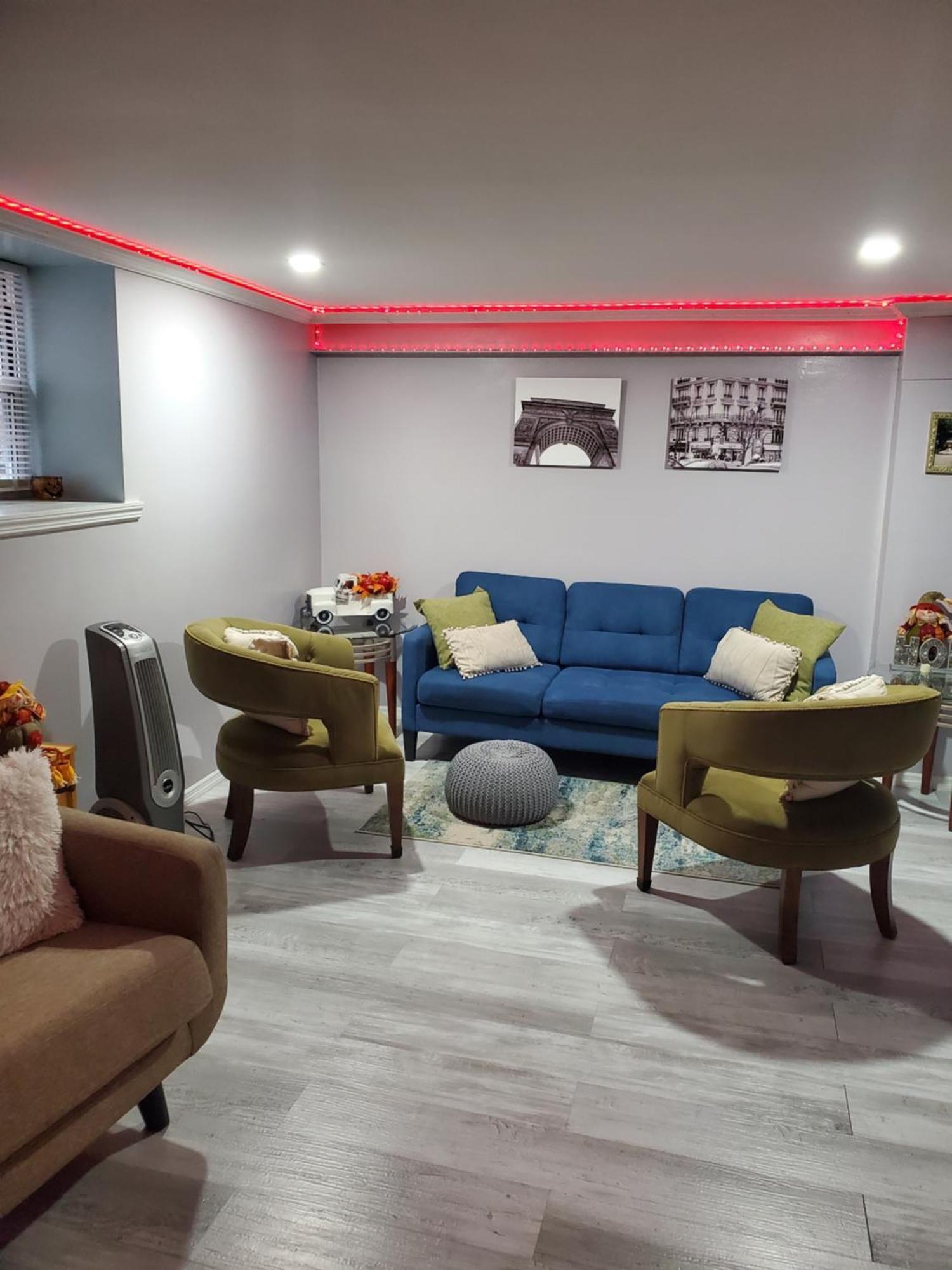 Lovely 2 Bedroom Apartment With 2 Entrance And Parking New York Exterior photo
